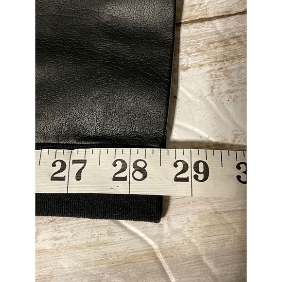 Chico's Faux Leather front Ponte Knit back pants Black Size 1(U.S. size 8) - Picture 8 of 8